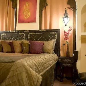 4* Отель Oriental & Restaurant